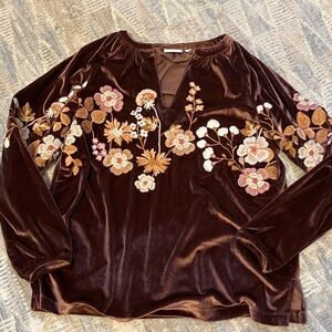 spartina Genevieve Embroidered Velvet Floral Top
